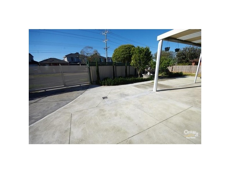 2 Vella Court, Springvale South VIC 3172