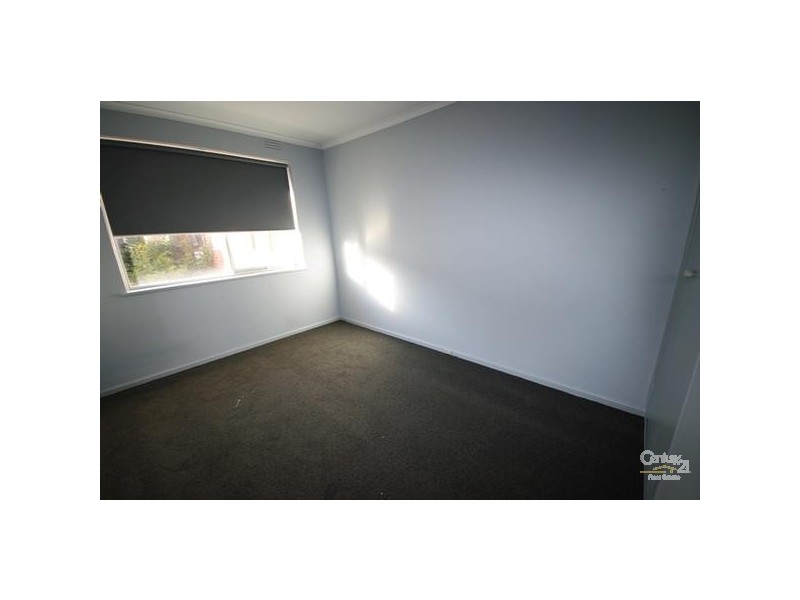 4/11 Brentwood Street, Bentleigh VIC 3204