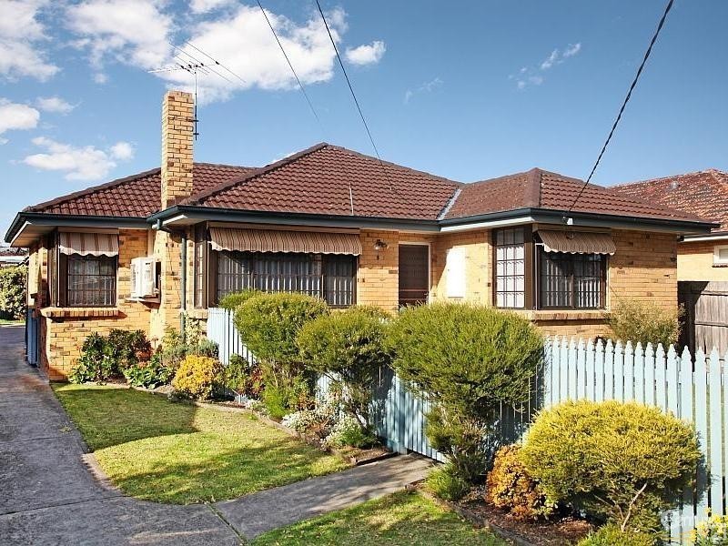 1/6 Browns Road, Bentleigh East VIC 3165