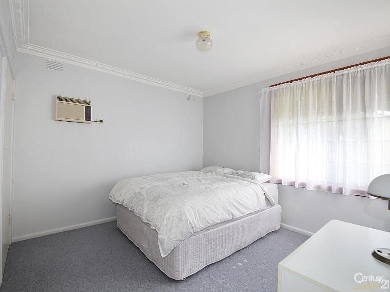1/6 Browns Road, Bentleigh East VIC 3165
