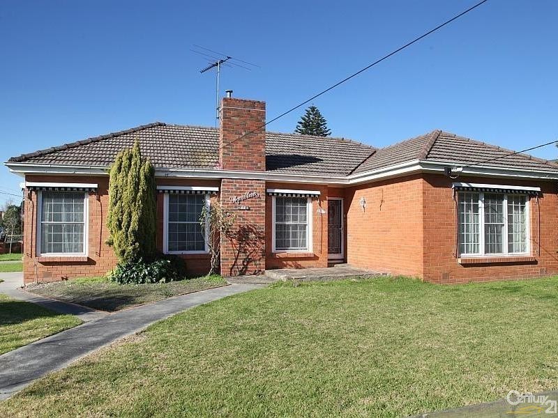 42 Oak Street, Bentleigh VIC 3204