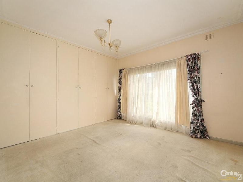 42 Oak Street, Bentleigh VIC 3204