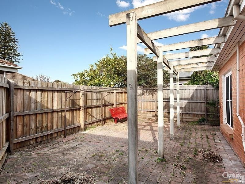 42 Oak Street, Bentleigh VIC 3204