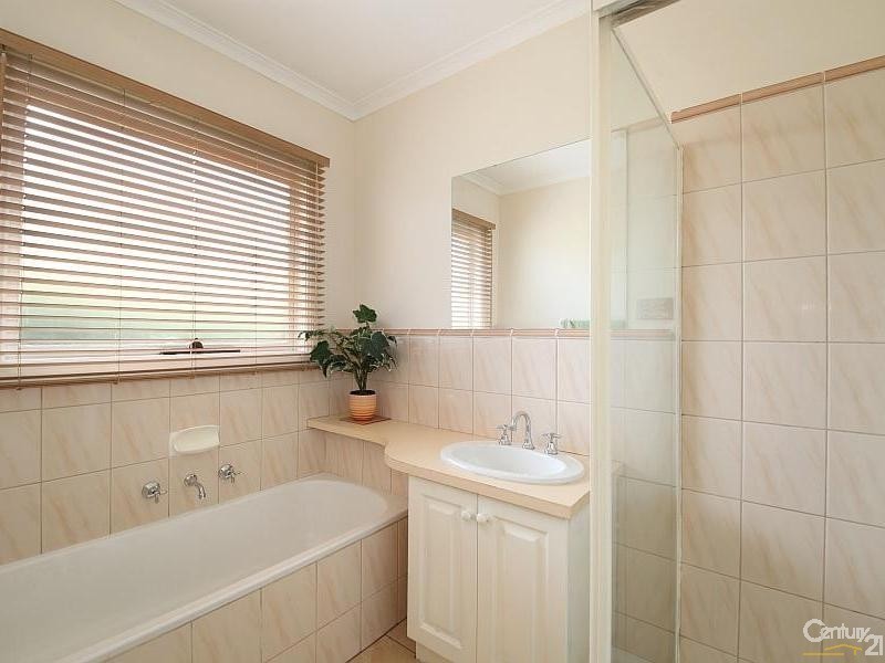 2/54 Thomas Street, Brighton East VIC 3187