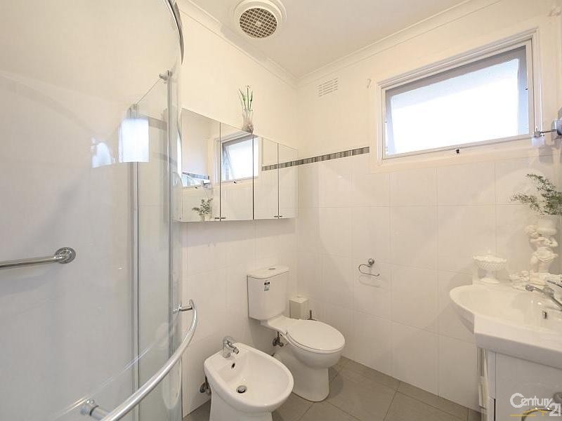 4 Harvey Court, Cheltenham VIC 3192