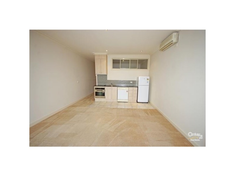 6/125 McKinnon Road, Mckinnon VIC 3204