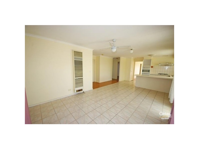 2 Vella Court, Springvale South VIC 3172