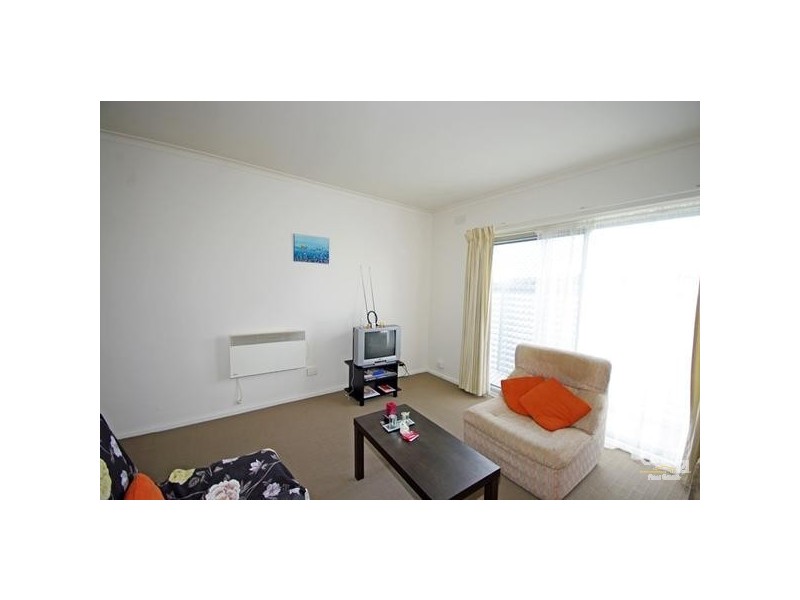 2/13 Baker Street, Moorabbin VIC 3189