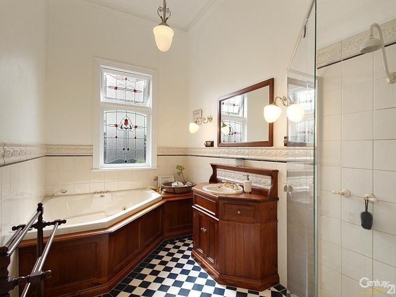 34 Finlayson Street, Malvern VIC 3144