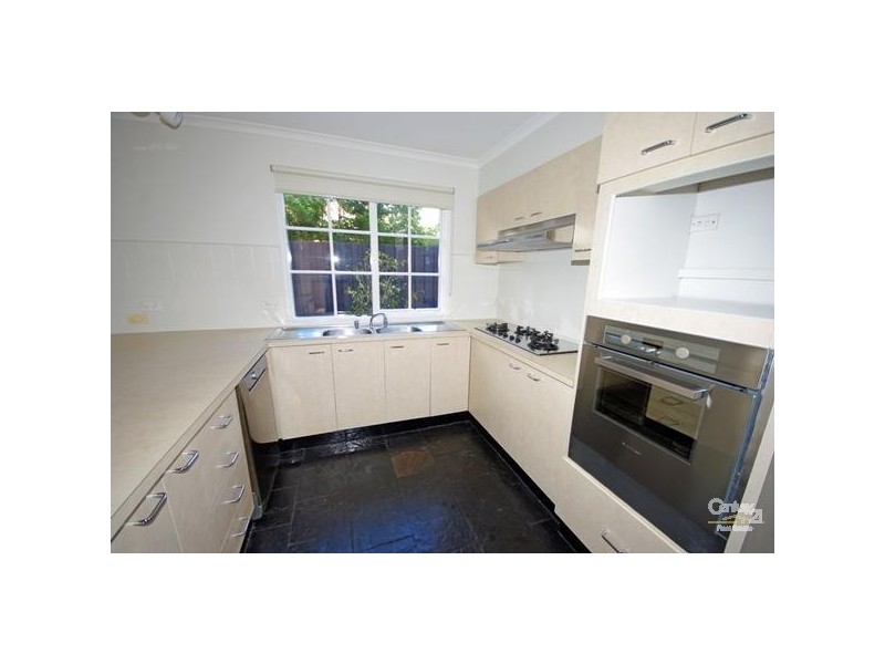 38 Clee Street, Mckinnon VIC 3204