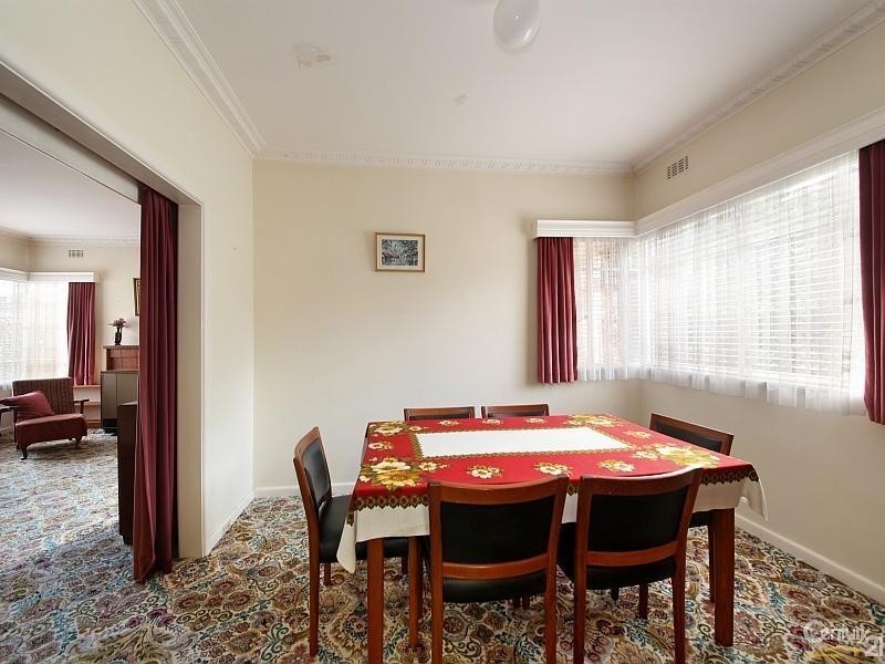 67 London Street, Bentleigh VIC 3204