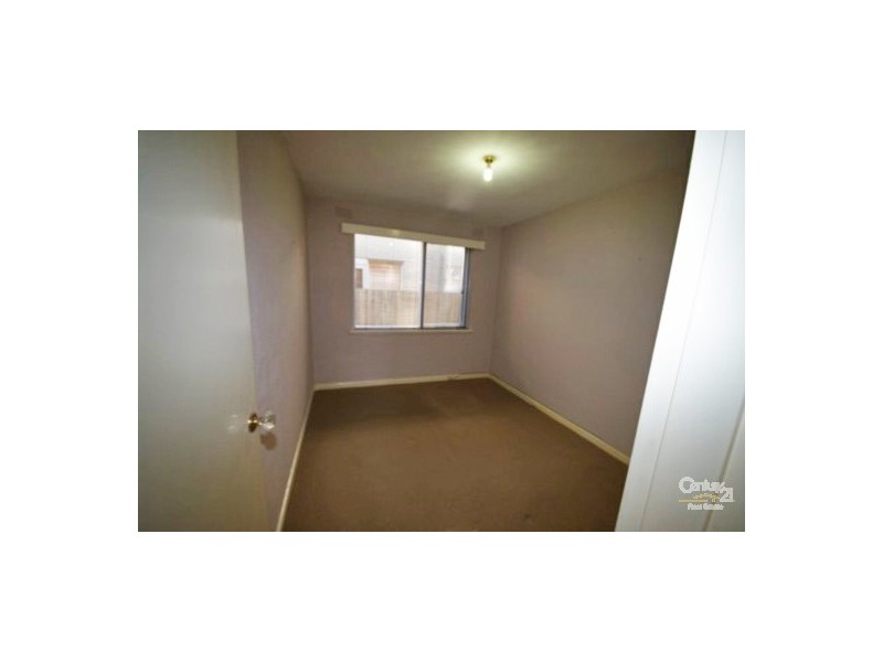 2/11 Whitmuir Road, Bentleigh VIC 3204