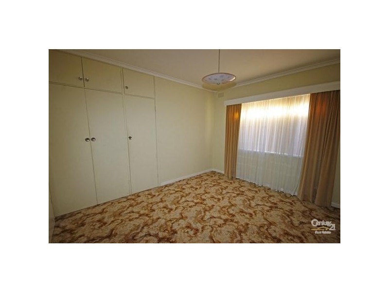 18 East Boundary Road, Bentleigh East VIC 3165