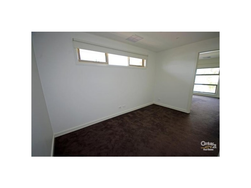 5B Abbin Avenue, Bentleigh VIC 3204