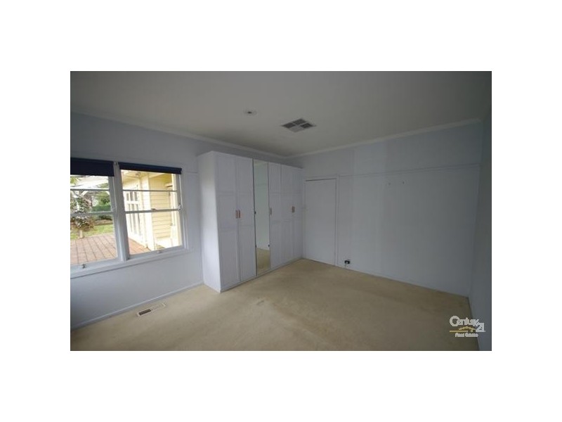 18 Luckins Road, Bentleigh VIC 3204