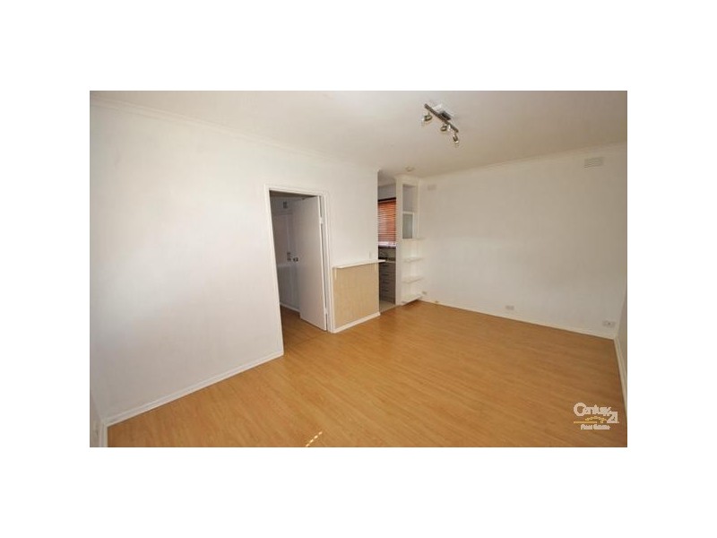 4/11 Shoobra Road, Elsternwick VIC 3185