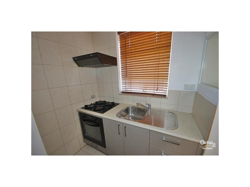4/11 Shoobra Road, Elsternwick VIC 3185