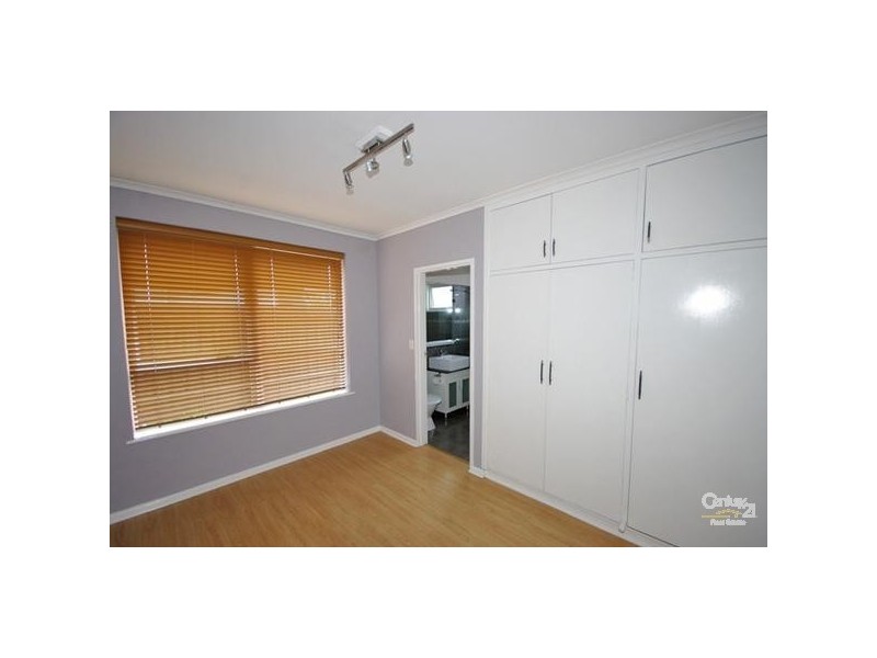 4/11 Shoobra Road, Elsternwick VIC 3185