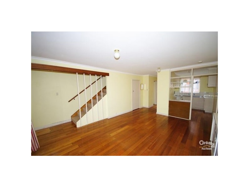 3/5 Derby Crescent, Carnegie VIC 3163