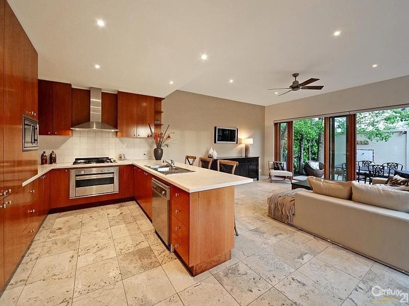 1 View Court, Brighton VIC 3186