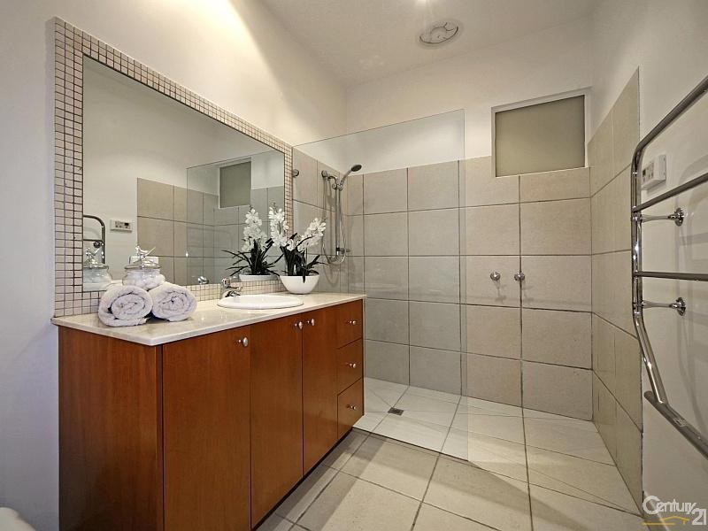 1 View Court, Brighton VIC 3186