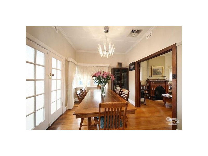 2 Bewdley Street, Ormond VIC 3204