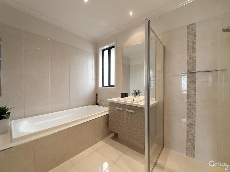 14 Charles Street, Bentleigh East VIC 3165