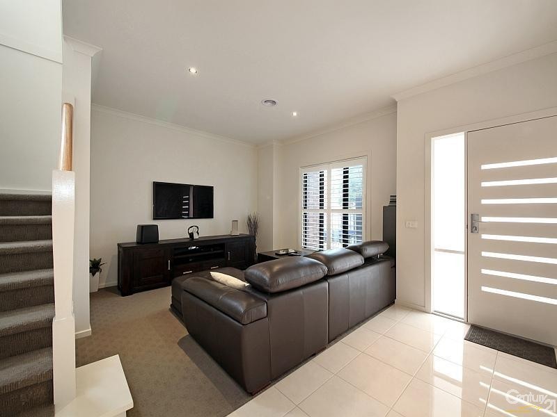 14 Charles Street, Bentleigh East VIC 3165