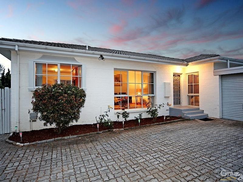 2/17 Fitzroy Street, Mckinnon VIC 3204