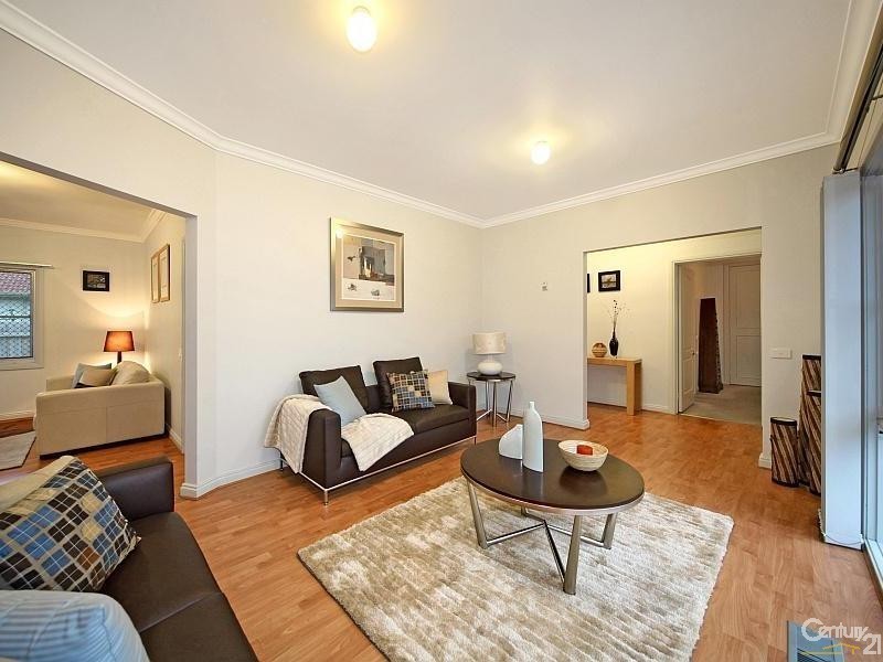 2/17 Fitzroy Street, Mckinnon VIC 3204