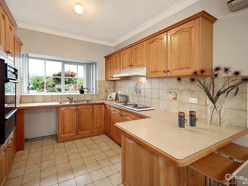 2/17 Fitzroy Street, Mckinnon VIC 3204