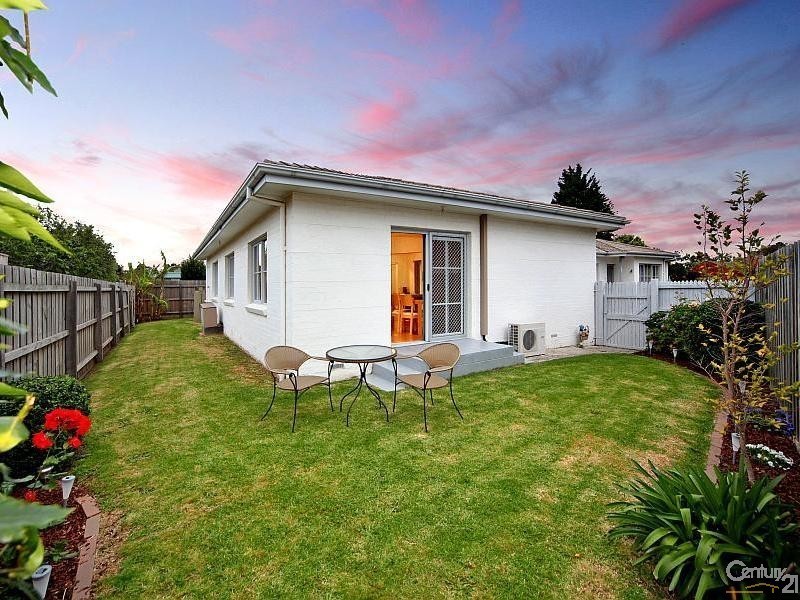 2/17 Fitzroy Street, Mckinnon VIC 3204