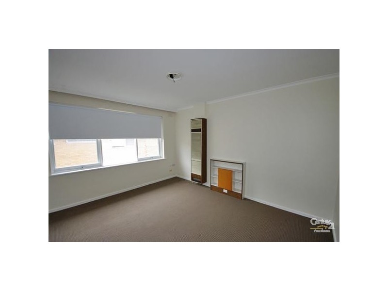 4/3 South Avenue, Bentleigh VIC 3204