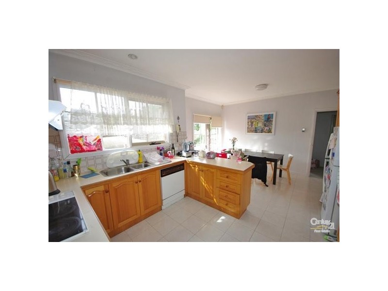 2/114 Wheatley Road, Ormond VIC 3204