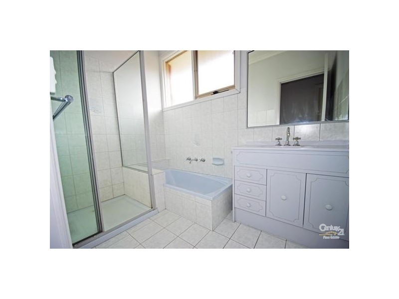 2/114 Wheatley Road, Ormond VIC 3204