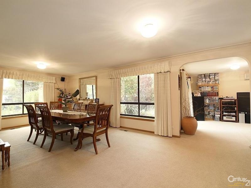 2A Harvey Court, Cheltenham VIC 3192