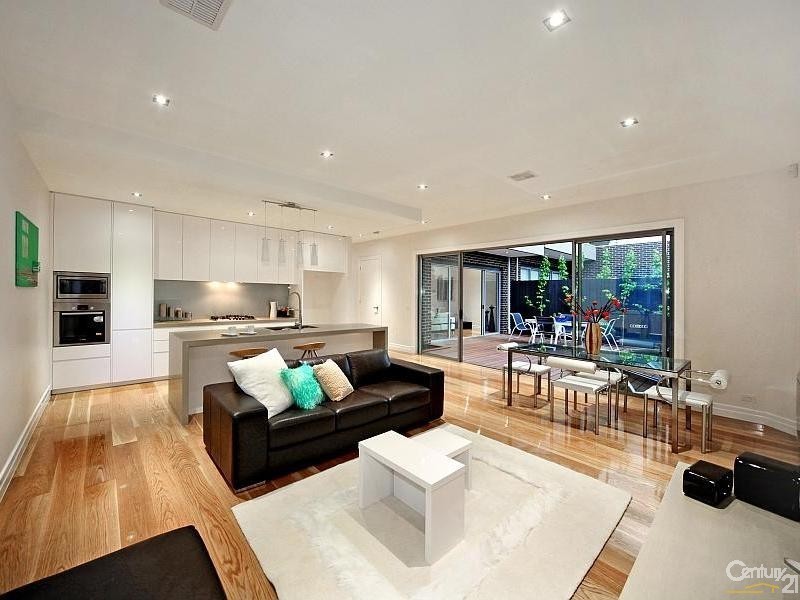 30 Parker Street, Ormond VIC 3204