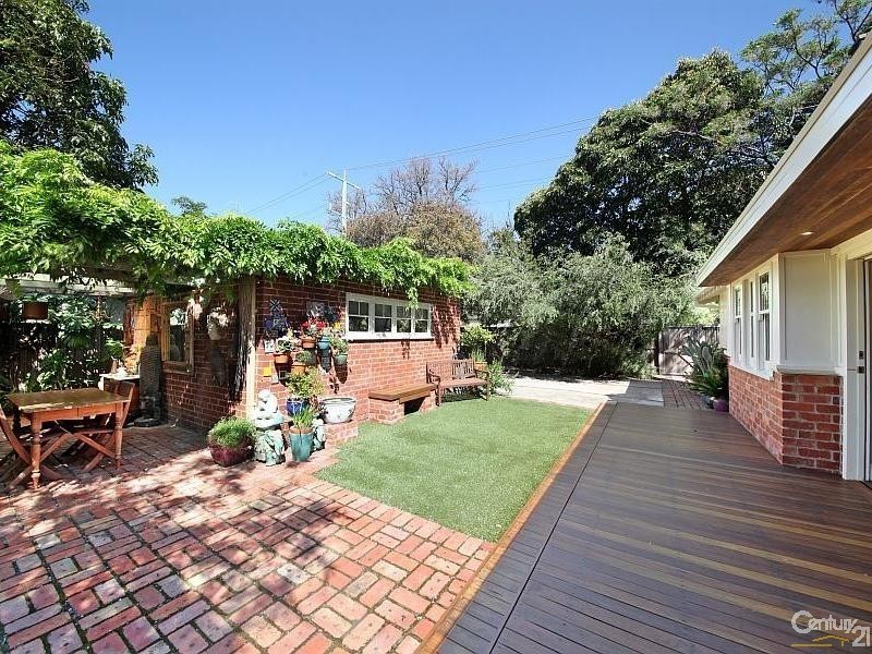 77 Neerim Road, Glen Huntly VIC 3163