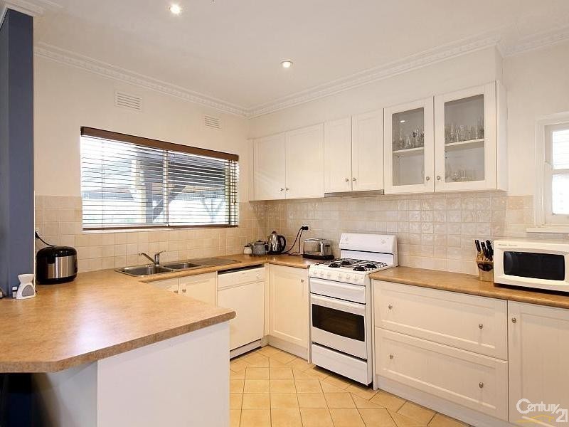 6 Clay Street, Moorabbin VIC 3189