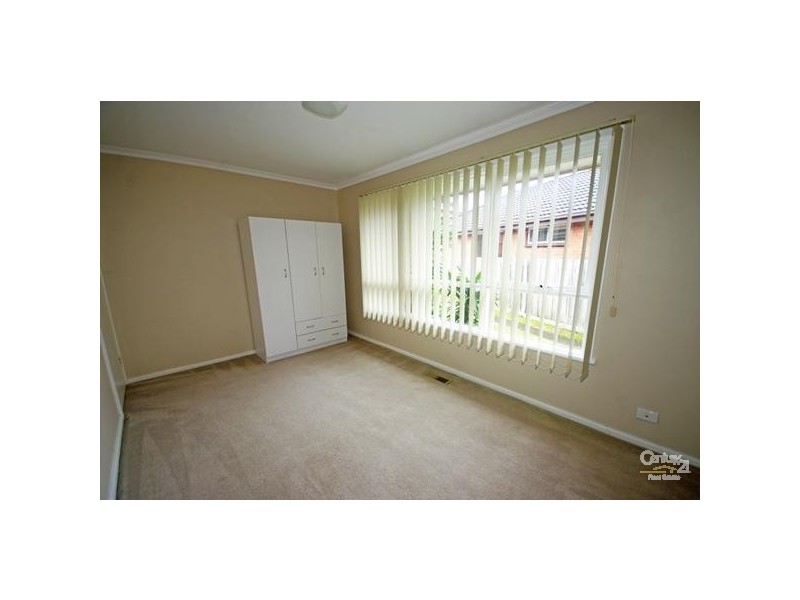 8 Eunice Drive, Cheltenham VIC 3192