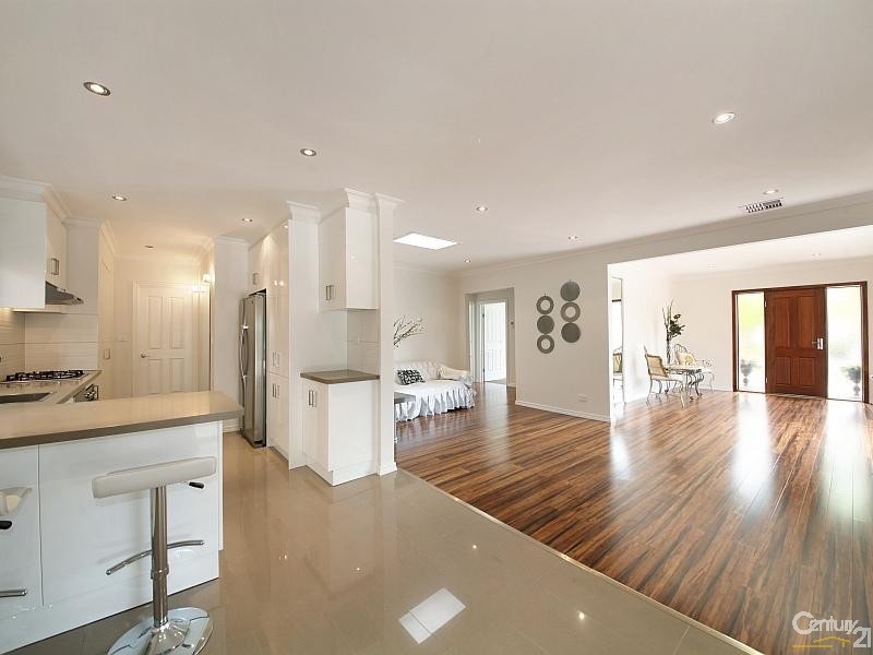20 Tasman Road, Bentleigh East VIC 3165