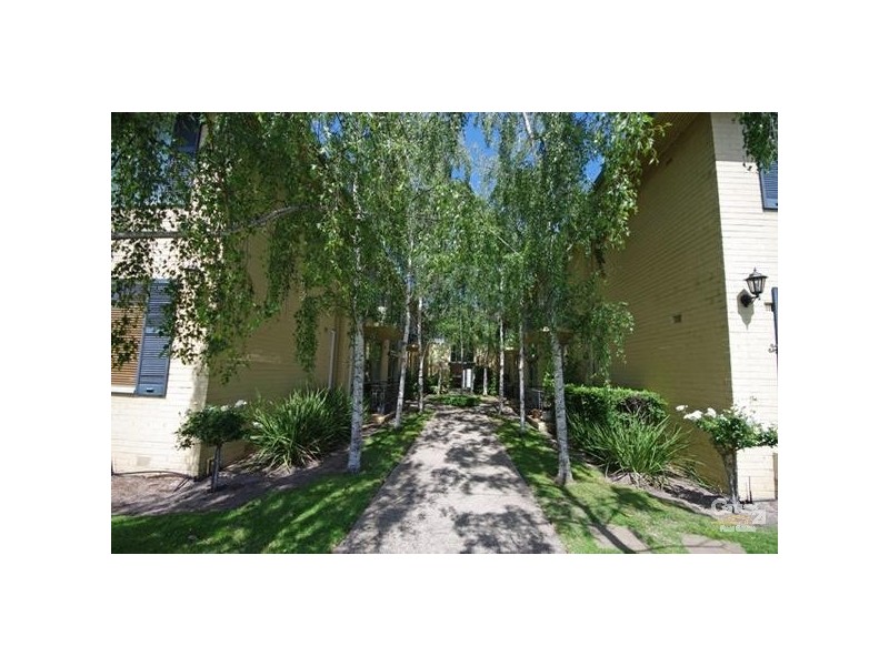 9/476 North Road, Ormond VIC 3204