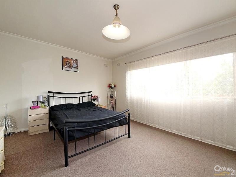8/21 Bent Street, Bentleigh VIC 3204