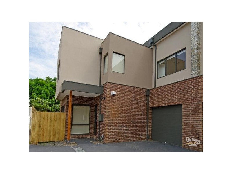 3/1 Prince Edward Avenue, Mckinnon VIC 3204
