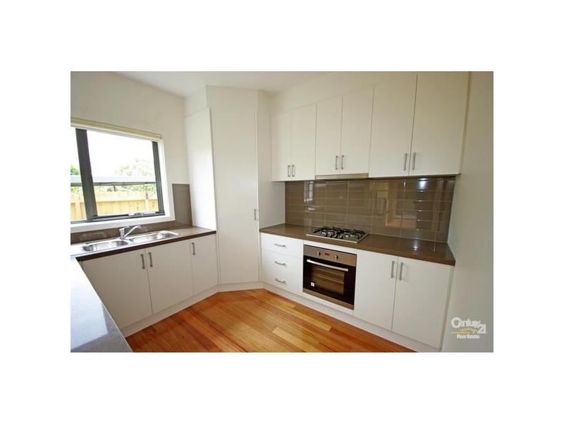 3/1 Prince Edward Avenue, Mckinnon VIC 3204