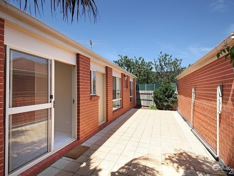 1/6 Faulkner Street, Bentleigh VIC 3204