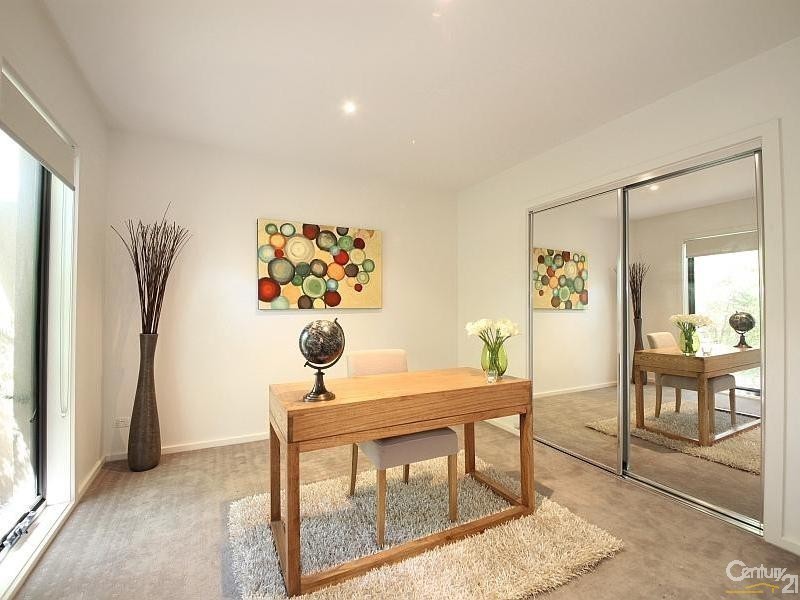 1/63 Victor Road, Bentleigh East VIC 3165