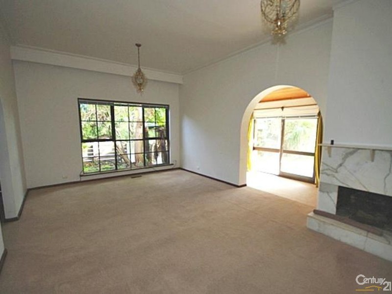 2 Rotorua Street, Caulfield South VIC 3162