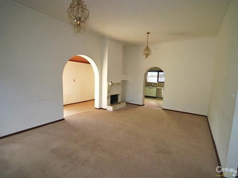 2 Rotorua Street, Caulfield South VIC 3162