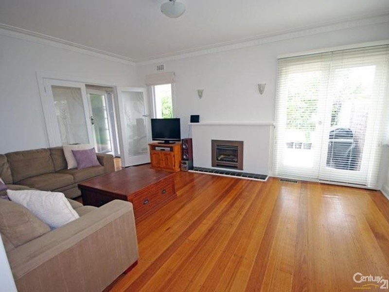 23 Fairbank Road, Bentleigh VIC 3204